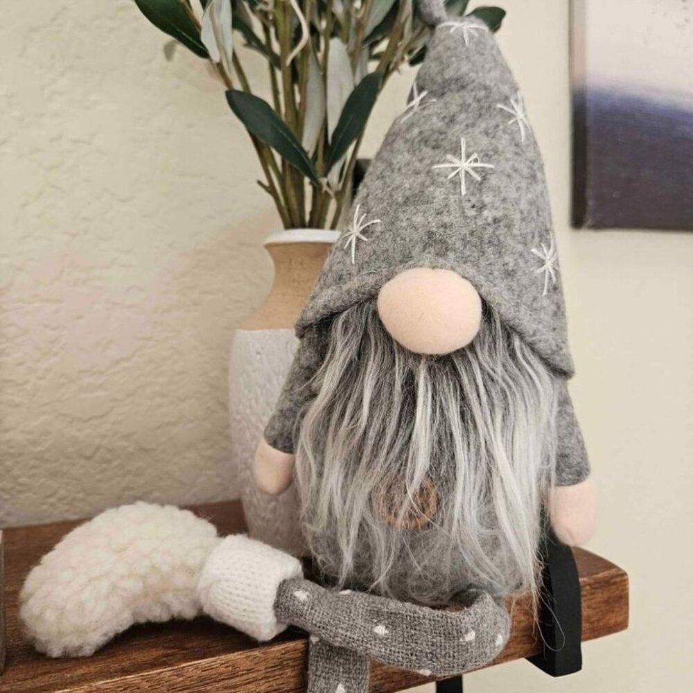 15" Grey Dangle Leg Shelf Gnome